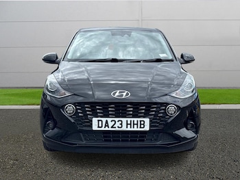 Used Hyundai i10 2023 for sale - 78824354: Photo