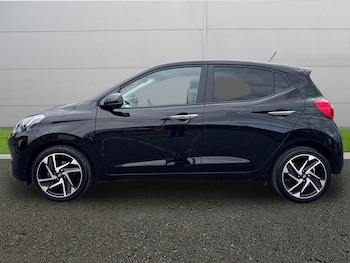 Used Hyundai i10 2023 for sale - 78824354: Photo
