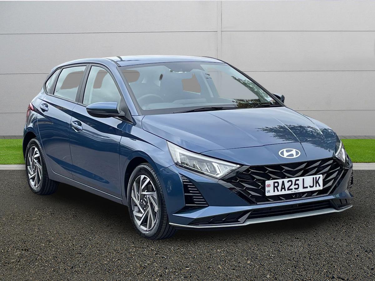 Used Hyundai i20 2025 for sale - 76716905: Photo 1
