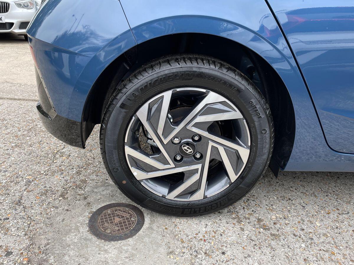 Used Hyundai i20 2025 for sale - 76716905: Photo 9