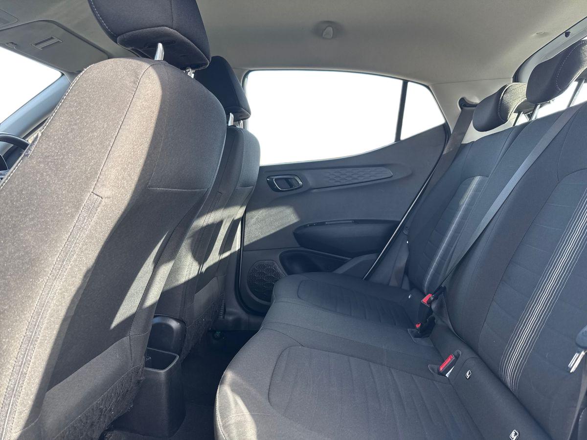 Used Hyundai i10 2023 for sale - 77833507: Photo 11