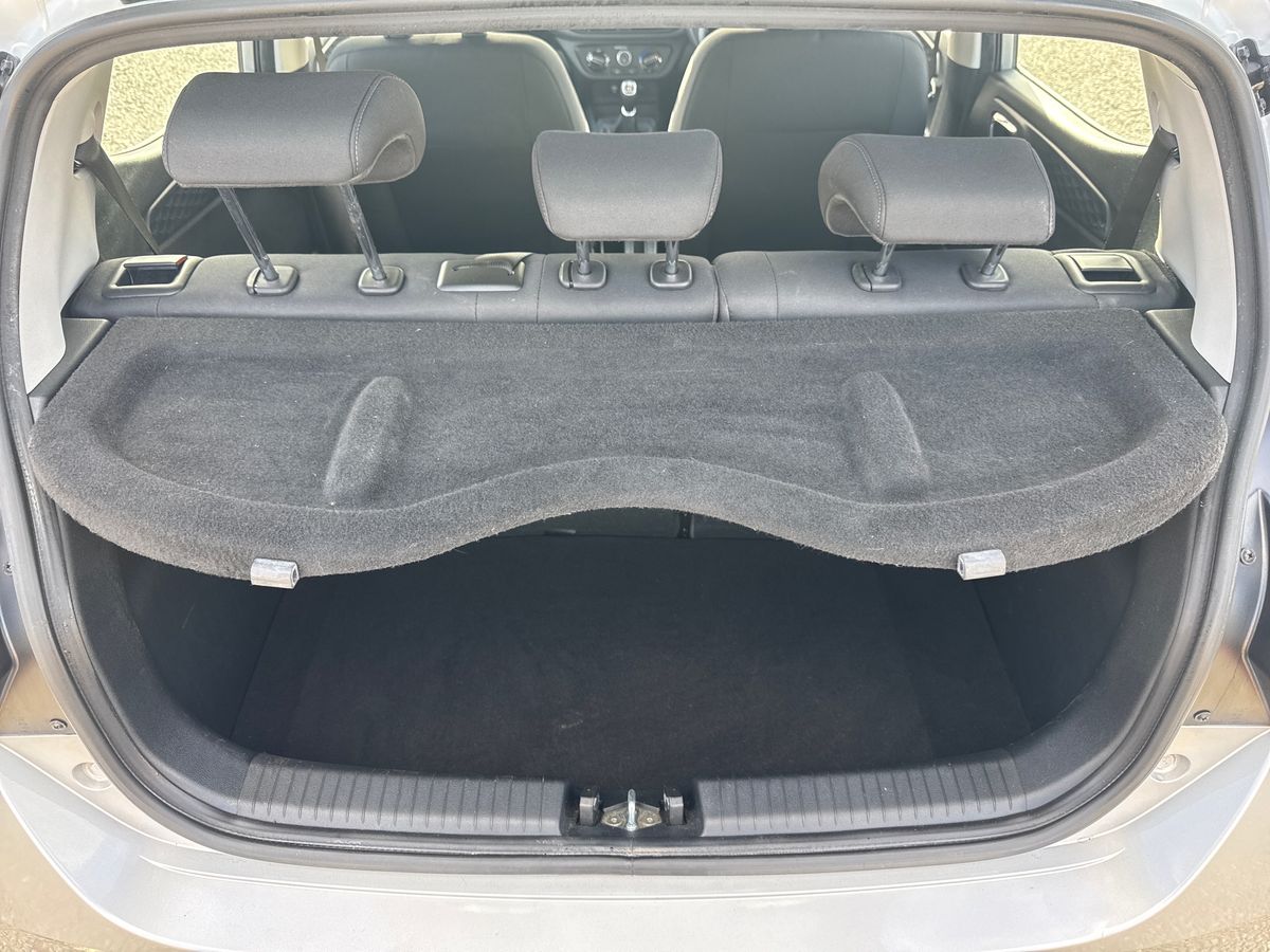 Used Hyundai i10 2023 for sale - 77833507: Photo 12