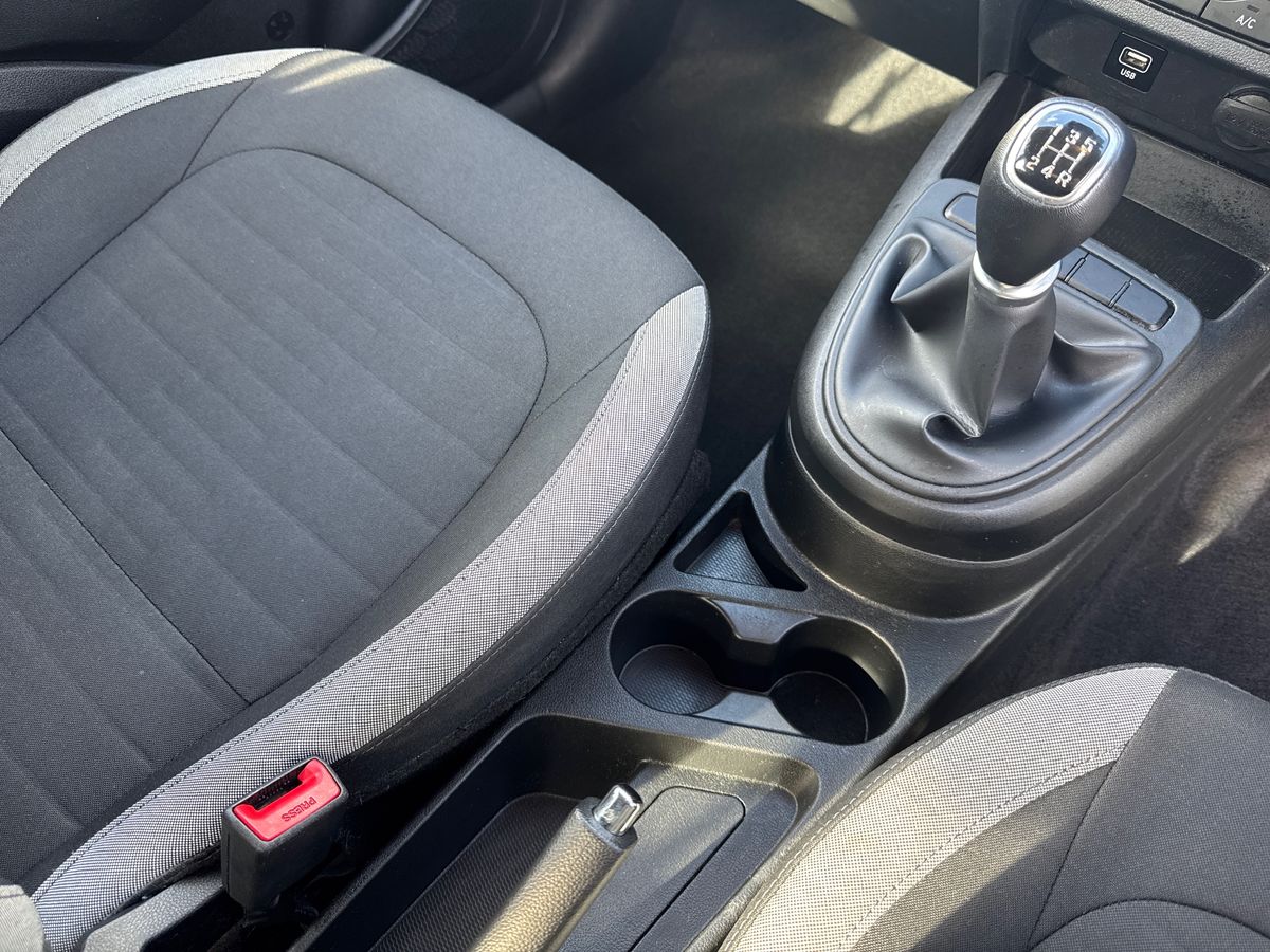 Used Hyundai i10 2023 for sale - 77833507: Photo 19