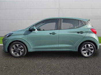 Used Hyundai i10 2024 for sale - 77771171: Photo