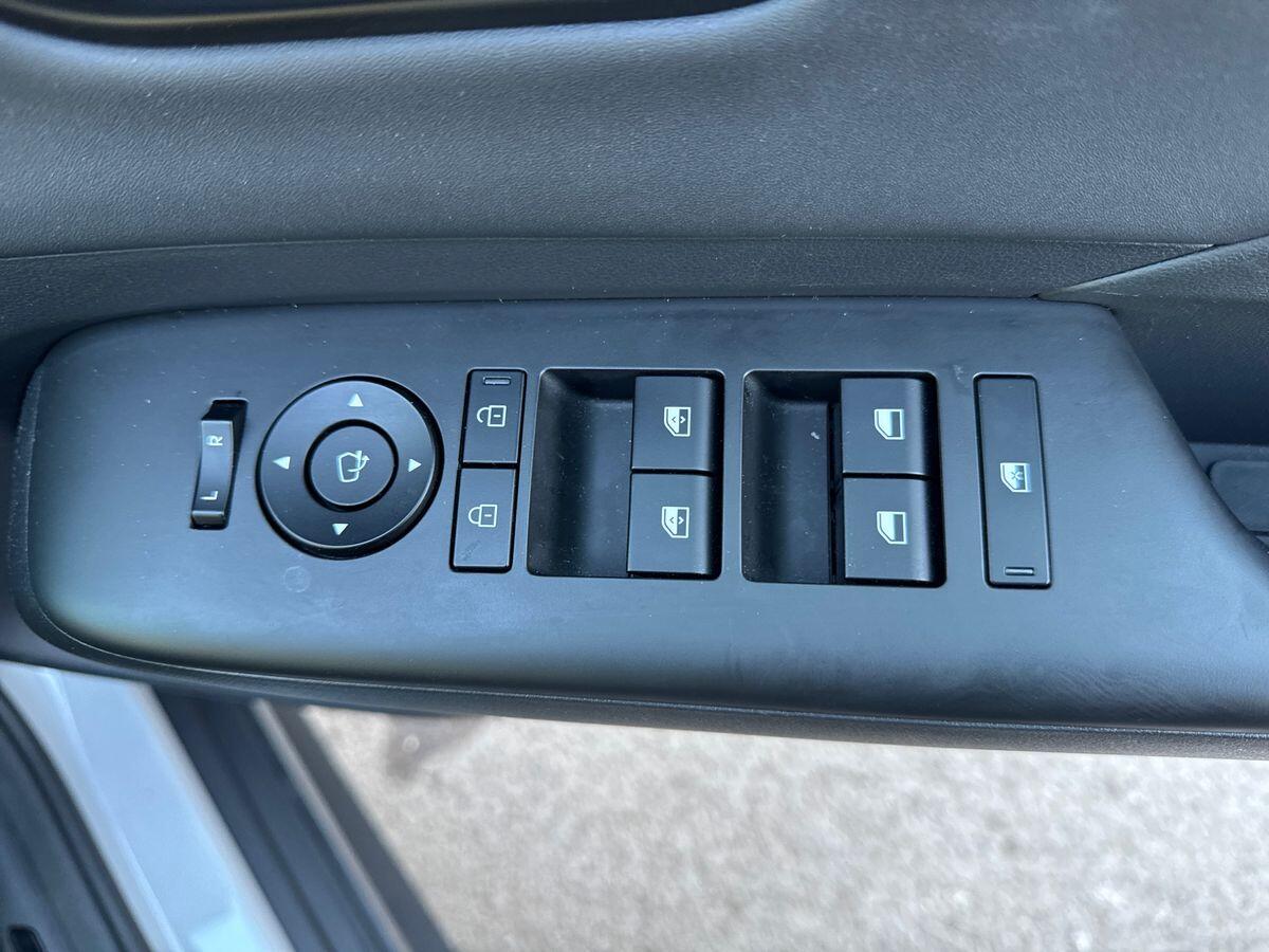 Used Hyundai KONA 2025 for sale - 76716897: Photo 20