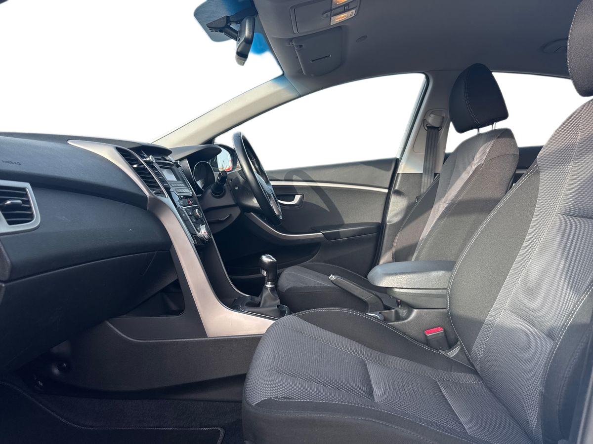 Used Hyundai i30 2016 for sale - 77771102: Photo 10