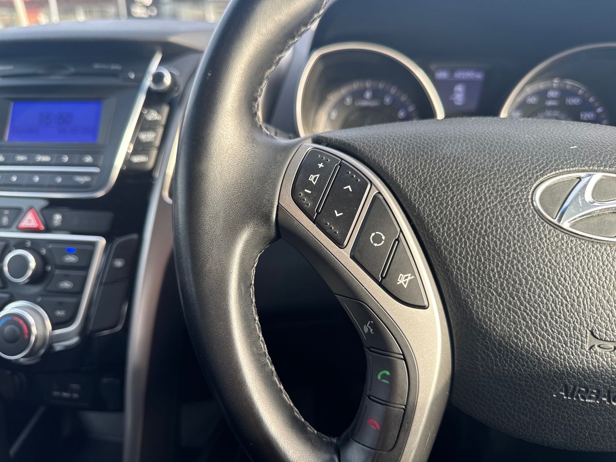 Used Hyundai i30 2016 for sale - 77771102: Photo 16