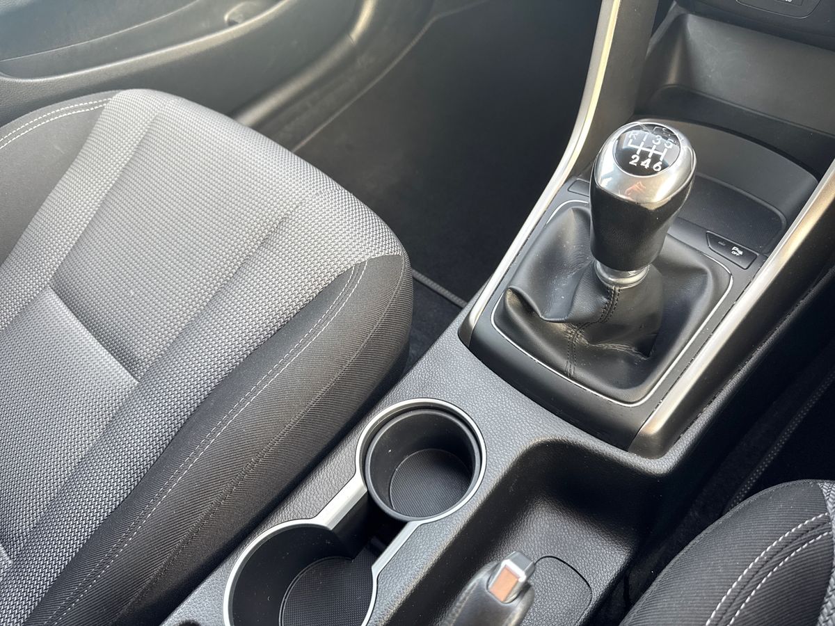 Used Hyundai i30 2016 for sale - 77771102: Photo 19