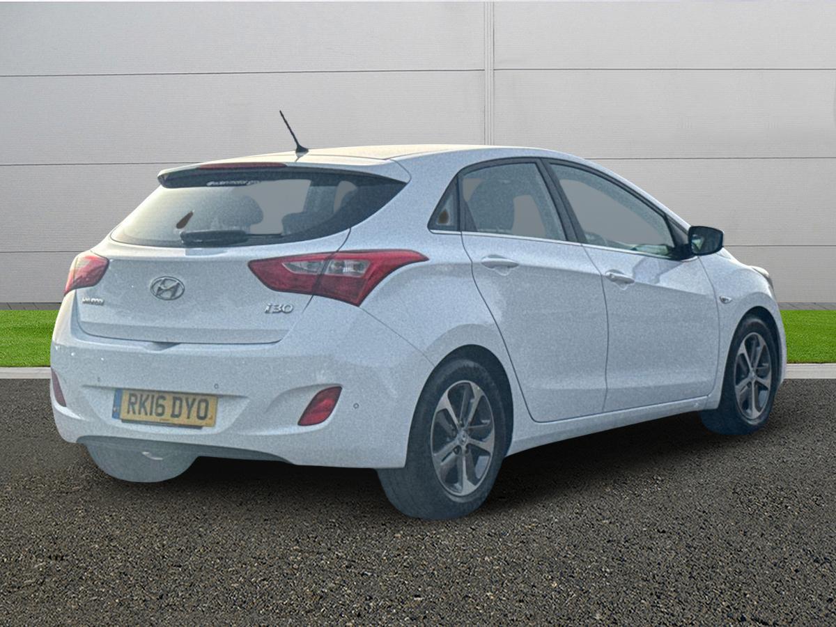 Used Hyundai i30 2016 for sale - 77771102: Photo 7