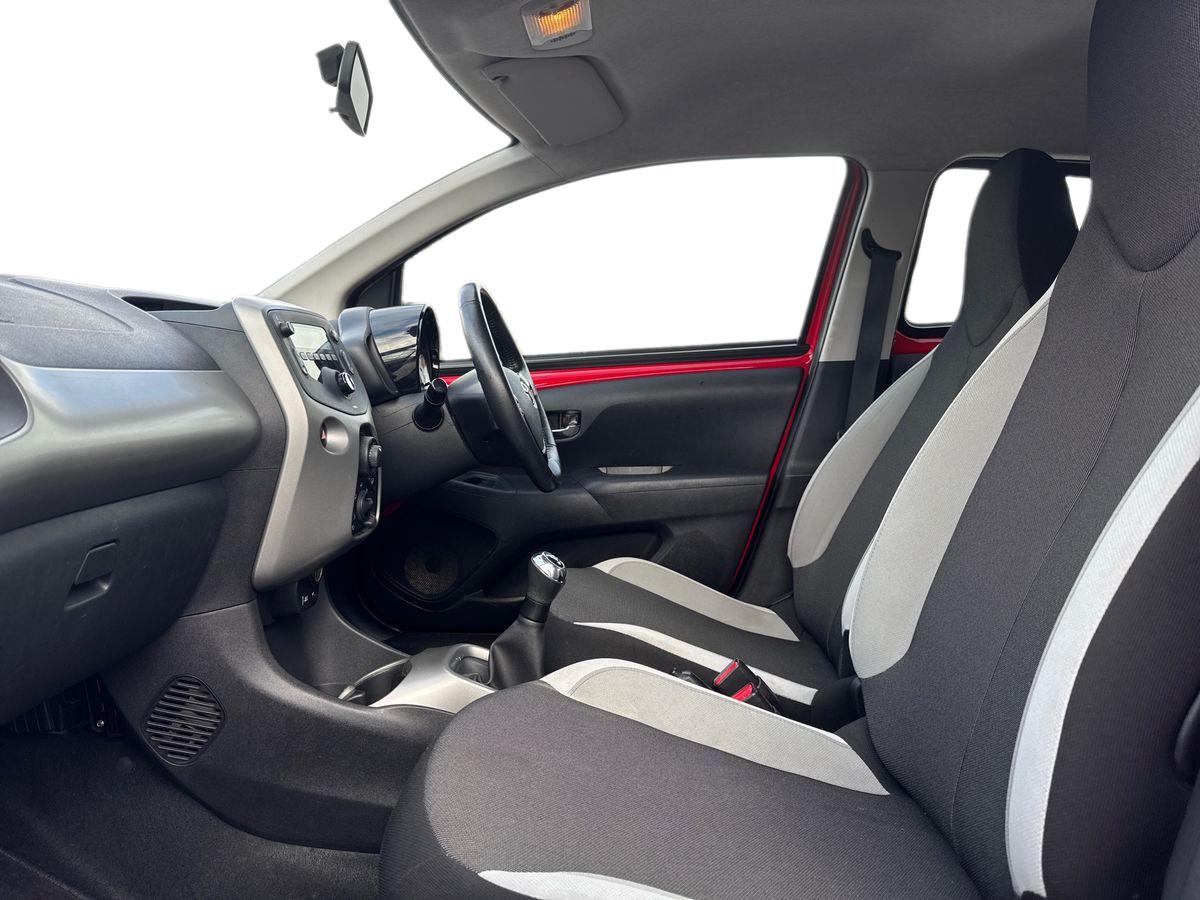 Used Toyota AYGO 2018 for sale - 77307463: Photo 10