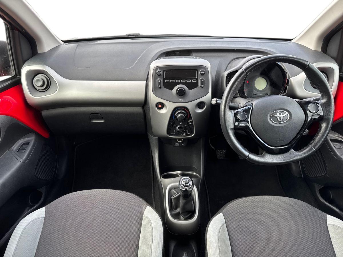 Used Toyota AYGO 2018 for sale - 77307463: Photo 13