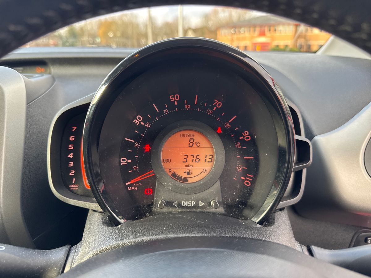 Used Toyota AYGO 2018 for sale - 77307463: Photo 14