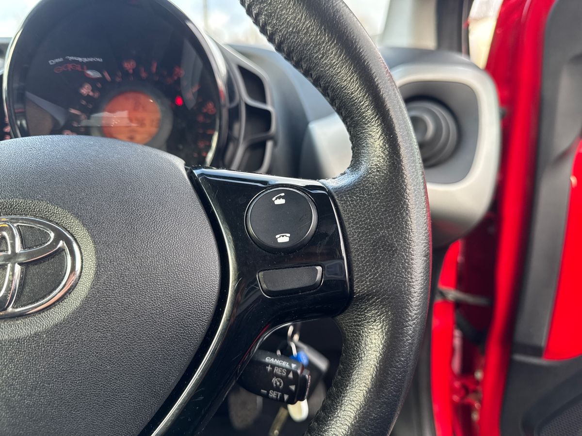 Used Toyota AYGO 2018 for sale - 77307463: Photo 17