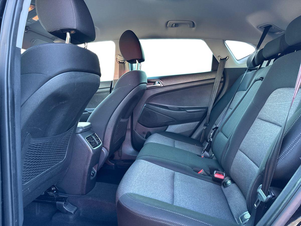 Used Hyundai TUCSON 2018 for sale - 76716890: Photo 11