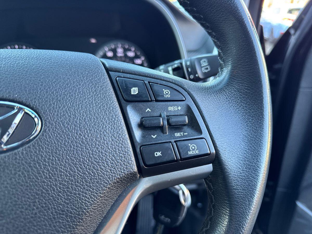 Used Hyundai TUCSON 2018 for sale - 76716890: Photo 17