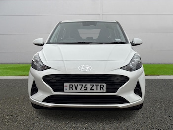 Used Hyundai i10 2025 for sale - 77002930: Photo