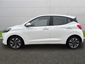 Used Hyundai i10 2025 for sale - 77002930: Photo