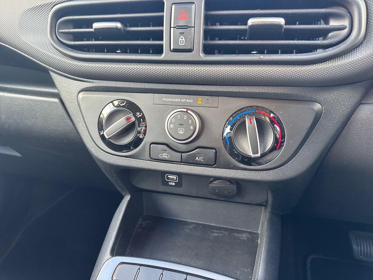 Used Hyundai i10 2023 for sale - 76781329: Photo 18