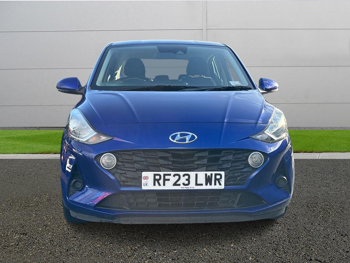 Used Hyundai i10 2023 for sale - 76781329: Photo 2