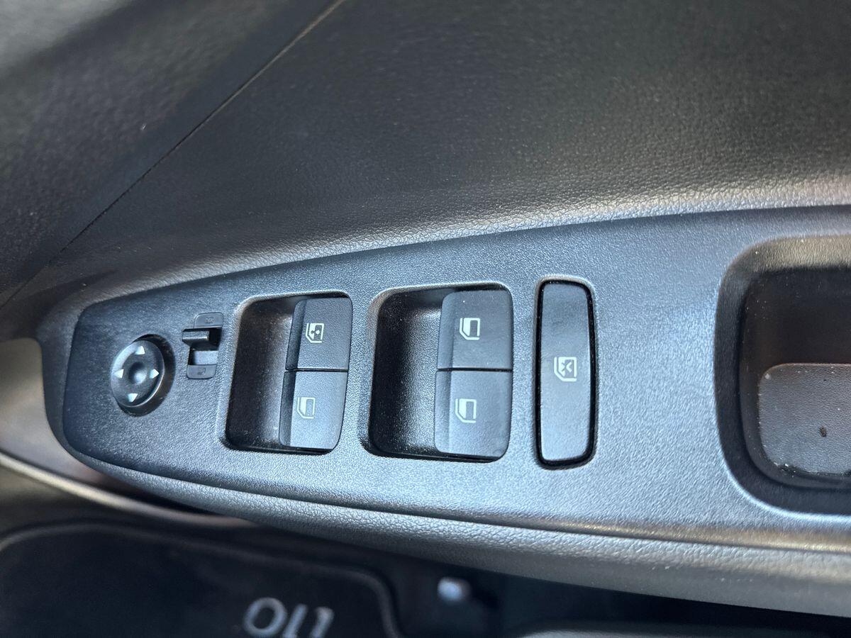 Used Hyundai i10 2023 for sale - 76781329: Photo 20