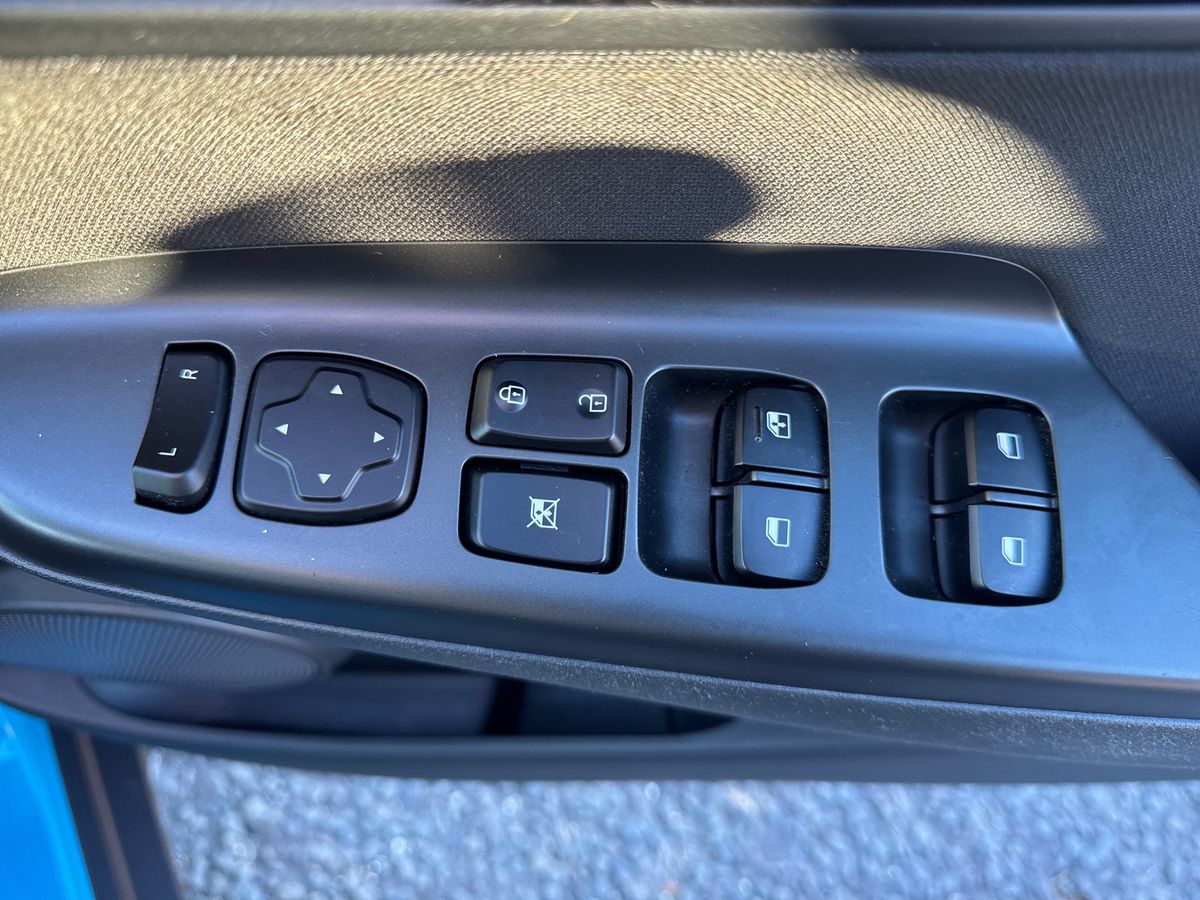 Used Hyundai KONA 2023 for sale - 77111648: Photo 20