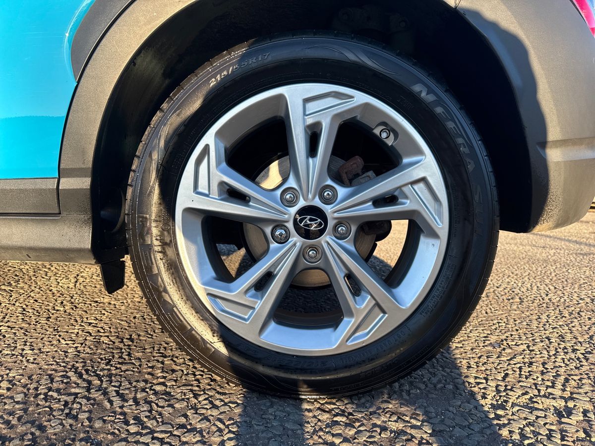 Used Hyundai KONA 2023 for sale - 77111648: Photo 9