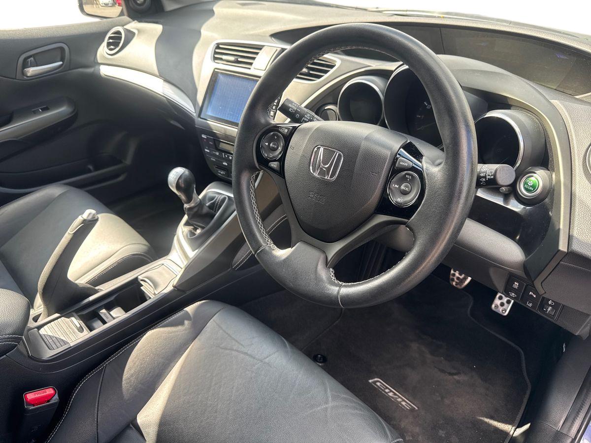 Used Honda Civic 2017 for sale - 78117907: Photo 15