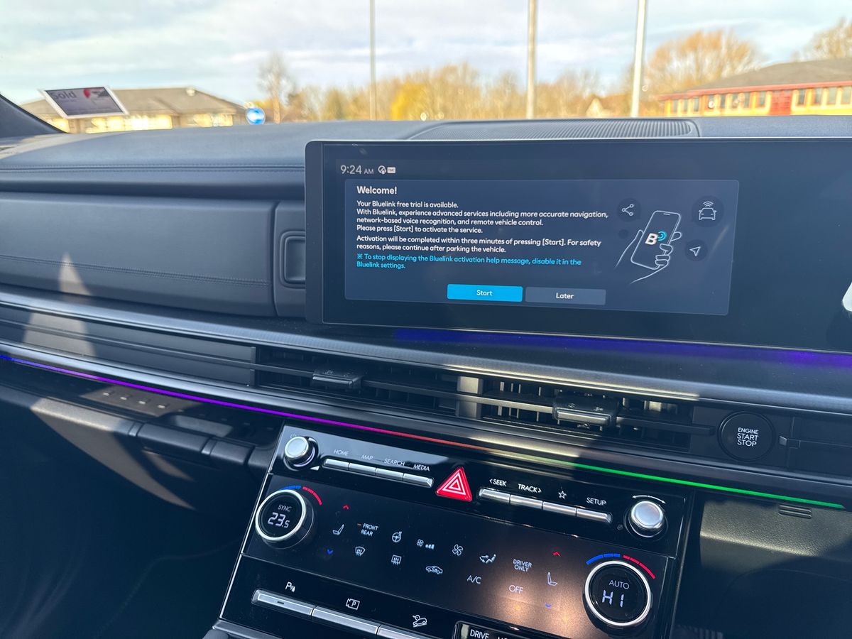 Used Hyundai Santa Fe 2025 for sale - 77717887: Photo 18