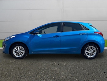 Used Hyundai i30 2016 for sale - 78463659: Photo