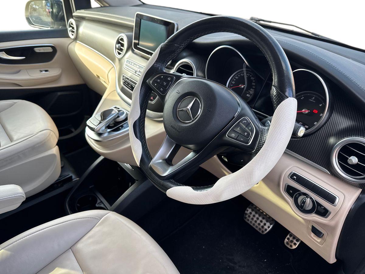 Used Mercedes-Benz V-Class 2018 for sale - 77372998: Photo 15