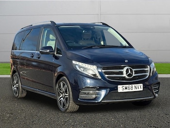 Used Mercedes-Benz V-Class 2018 for sale - 77372998: Photo