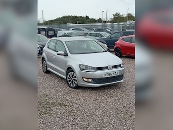 Used Volkswagen Polo 2016 for sale - 78290344: Photo