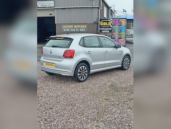 Used Volkswagen Polo 2016 for sale - 78290344: Photo