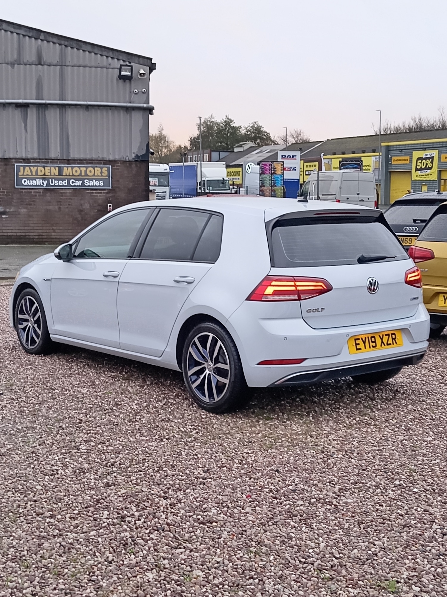 Used Volkswagen Golf 2019 for sale - 76819684: Photo 5