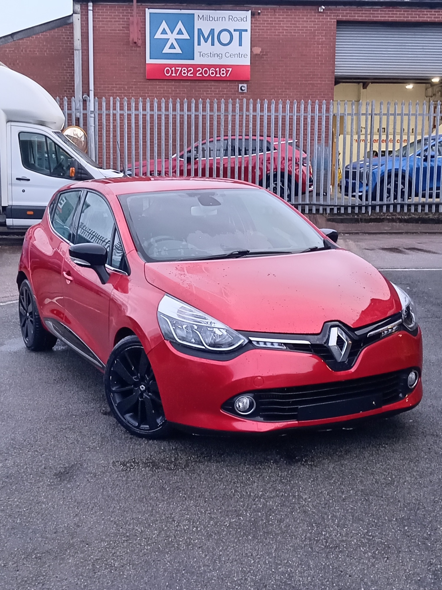 Used Renault Clio 2015 for sale - 77385432: Photo 1
