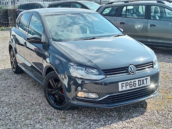 Used Volkswagen Polo 2016 for sale - 74424775: Photo 1