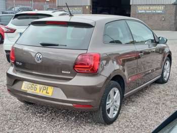 Used Volkswagen Polo 2016 for sale - 74553297: Photo