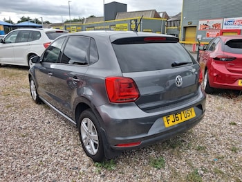 Used Volkswagen Polo 2017 for sale - 79121220: Photo