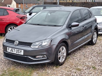 Used Volkswagen Polo 2017 for sale - 79121220: Photo