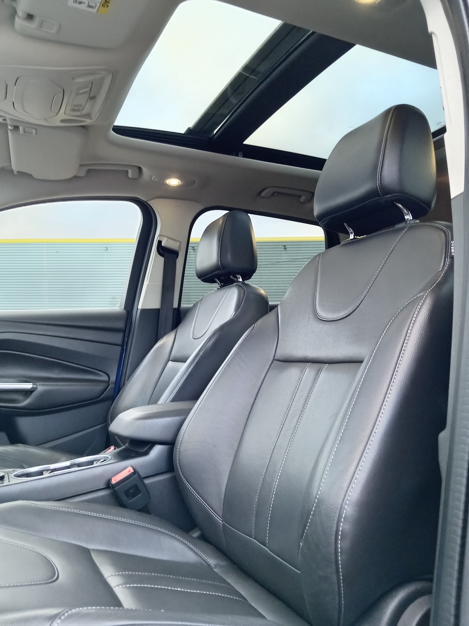 Used Ford Kuga 2014 for sale - 76911392: Photo 9