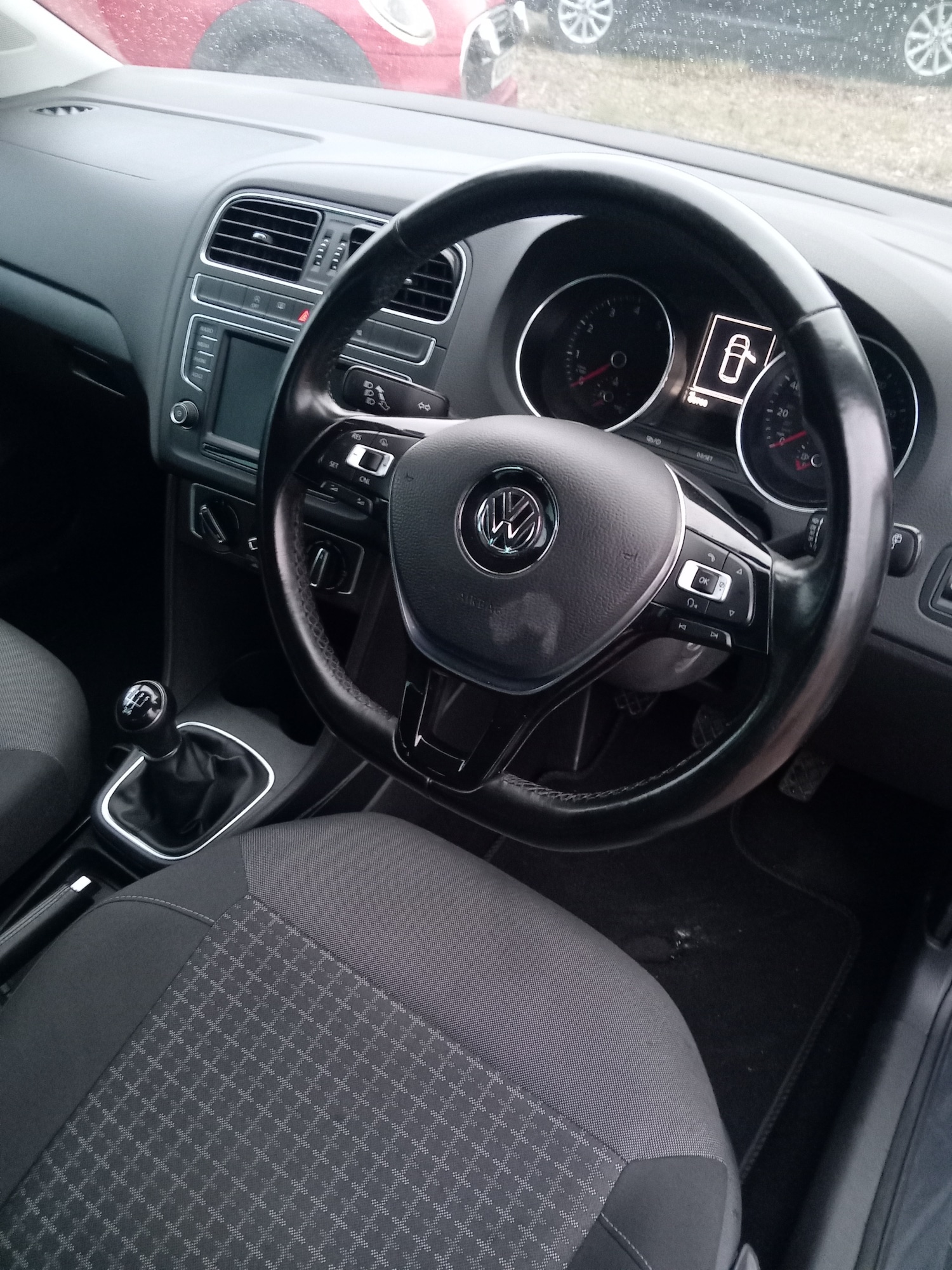 Used Volkswagen Polo 2017 for sale - 76847726: Photo 7