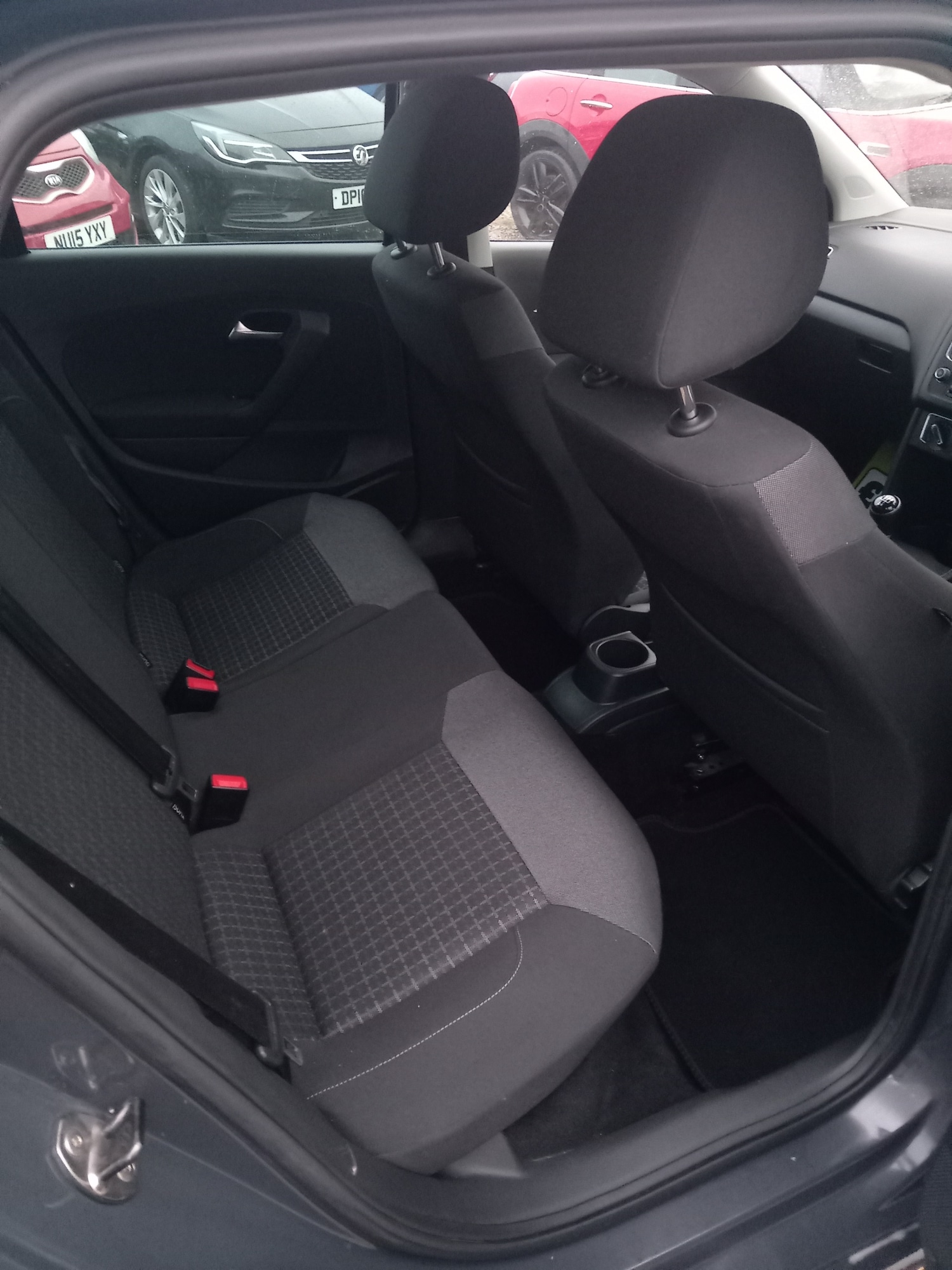 Used Volkswagen Polo 2017 for sale - 76847726: Photo 9