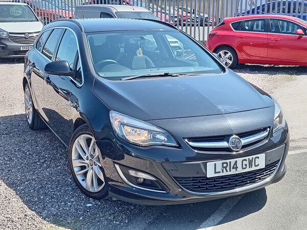 Used Vauxhall Astra 2014 for sale - 74640185: Photo 1