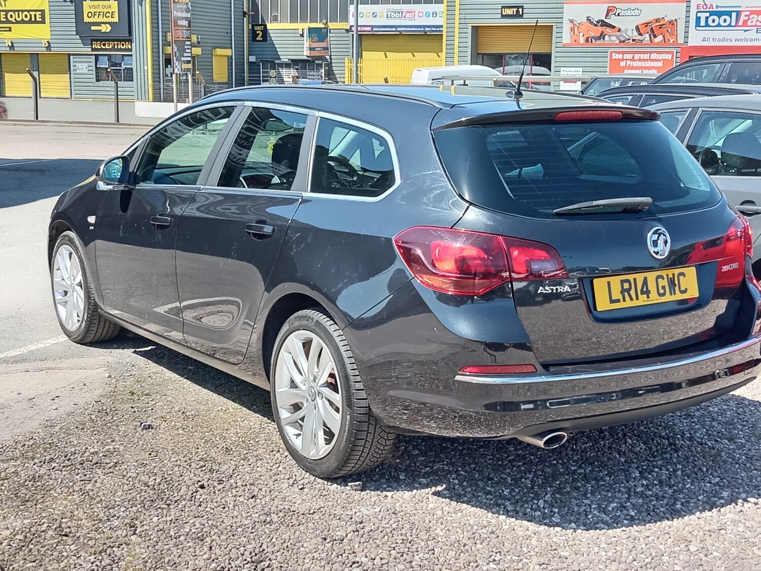 Vehicle 6