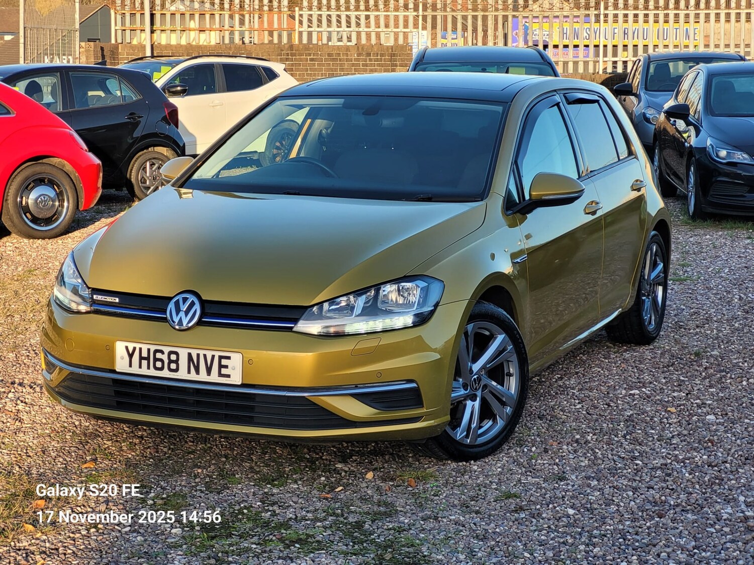 Used Volkswagen Golf 2018 for sale - 76618885: Photo 3