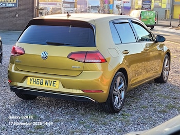 Used Volkswagen Golf 2018 for sale - 76618885: Photo