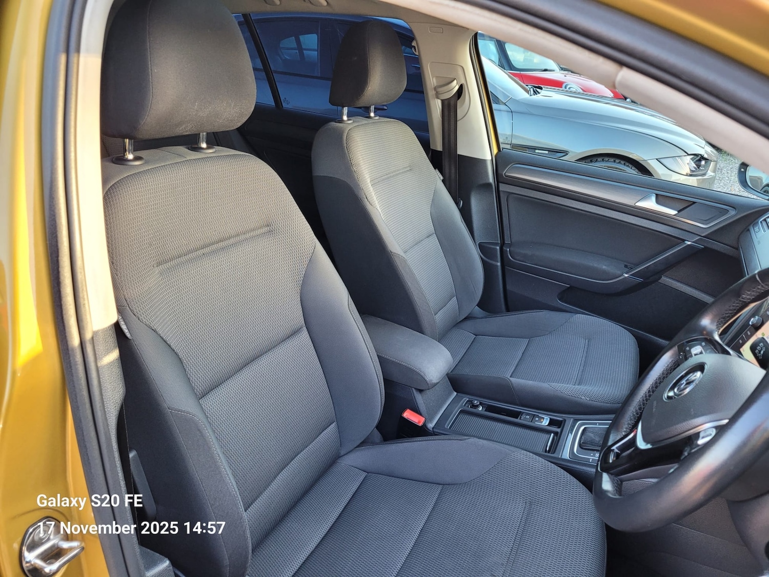 Used Volkswagen Golf 2018 for sale - 76618885: Photo 7