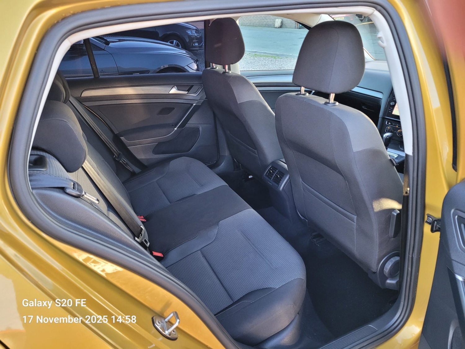 Used Volkswagen Golf 2018 for sale - 76618885: Photo 8