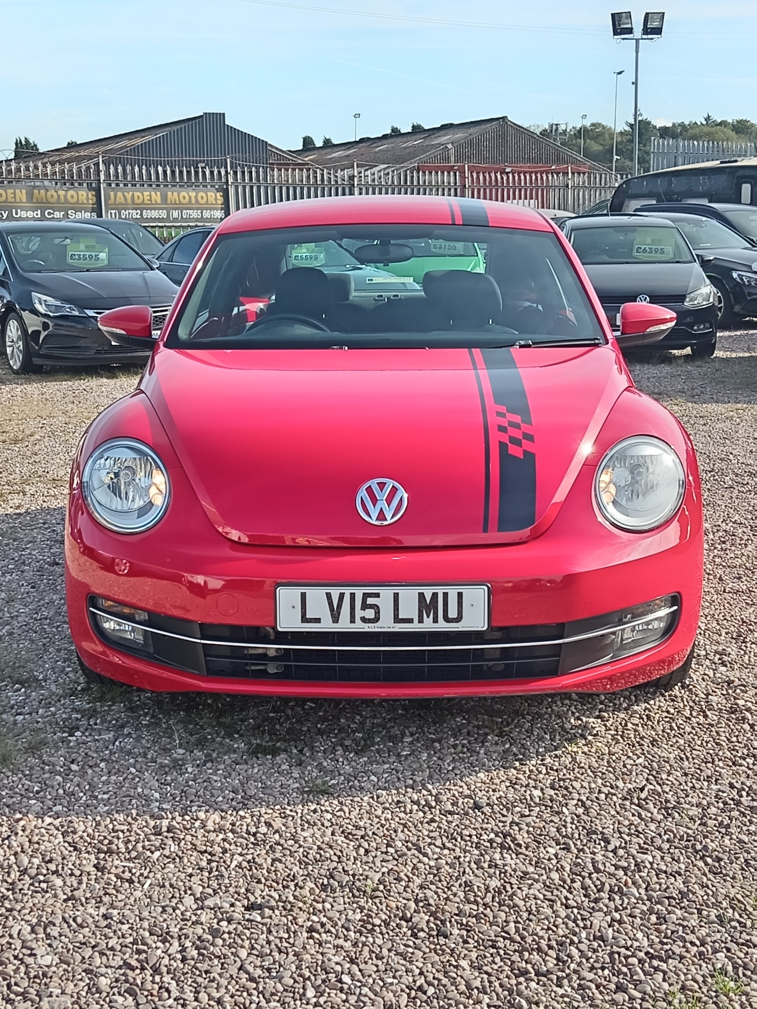 Used Volkswagen Beetle 2015 for sale - 76107456: Photo 7