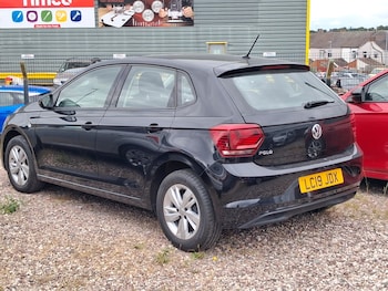 Used Volkswagen Polo 2019 for sale - 79121208: Photo